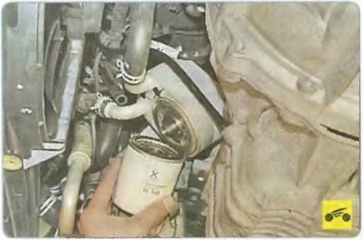 Как поменять масло в двигателе форд фокус 2. видео, инструкция по замене масла фокус 2 своими руками