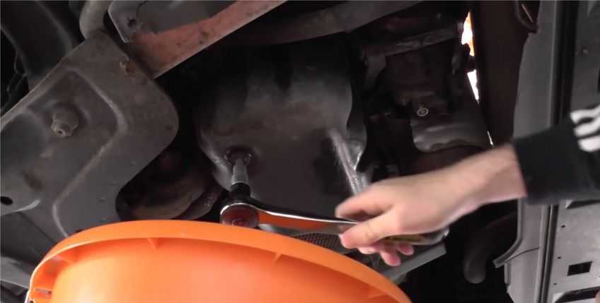 Замена масла в двигателе в пежо: пошаговая инструкция