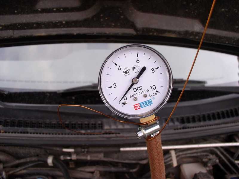 Какое должно быть давление в топливной рампе на 16-ти клапанной ваз-2112: измеряем давление