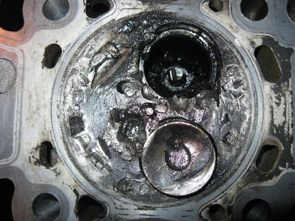Почему клинят двигатели В случае клина важно не только произвести квалифицированный ремонт, но и правильно определить причину, по которой заклинил