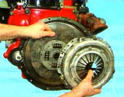 Как заменить диск сцепления на газели 402 двигатель