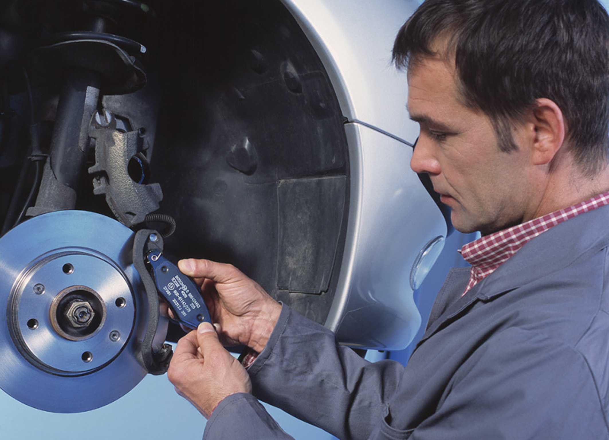 Как поменять передние тормозные диски на форестер - все про авто