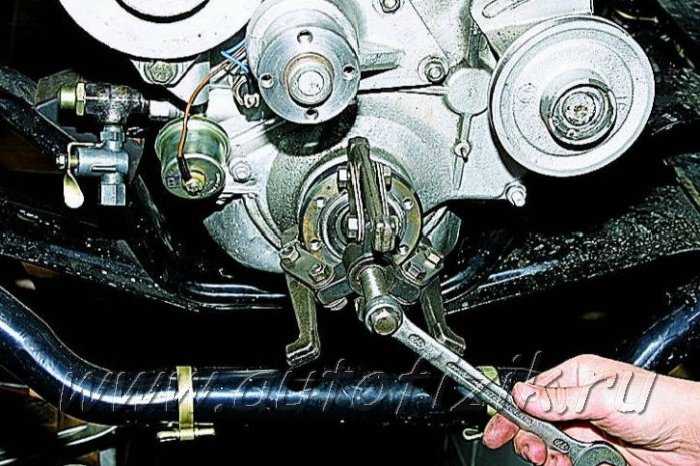 Как снять шкив коленвала газель 405 двигатель