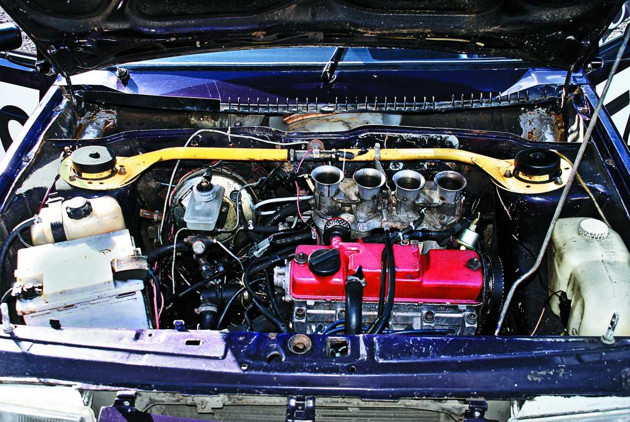 Тюнинг ВАЗ 21099 как повысить мощность двигателя Содержание Девяносто девятая модель ВАЗа, которая еще известна как Спутник, выпускалась с 1990 до 2004