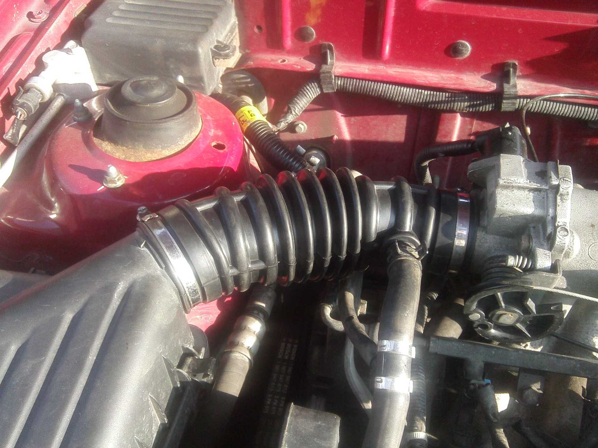 Двигатель троит daewoo lanos на горячую: причины и методы устранения — автомобильный портал